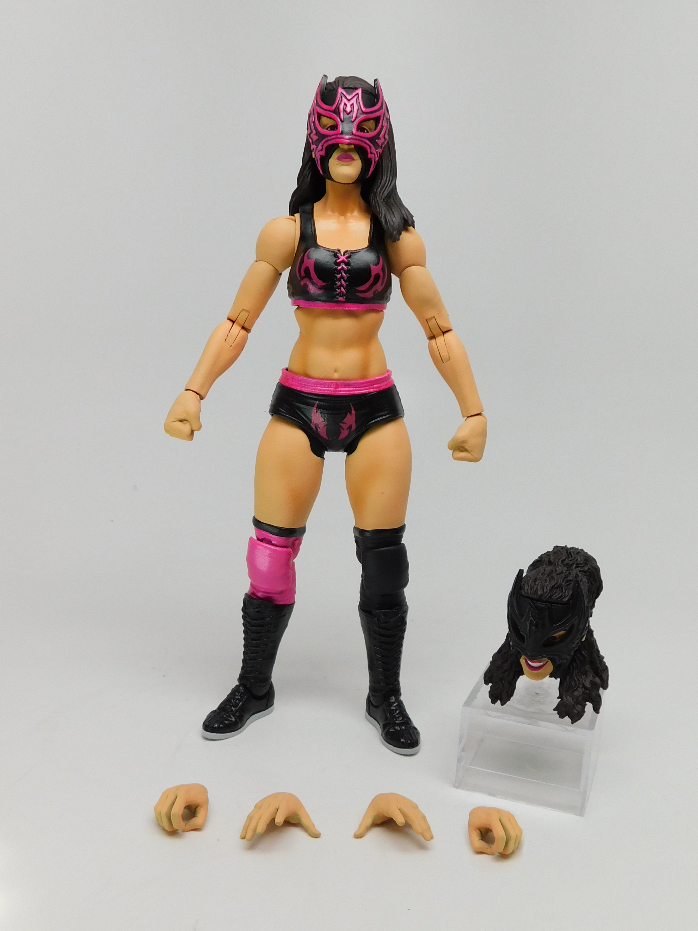 Legends of Lucha Libre Premium Collector Action Figure: Lady Maravilla