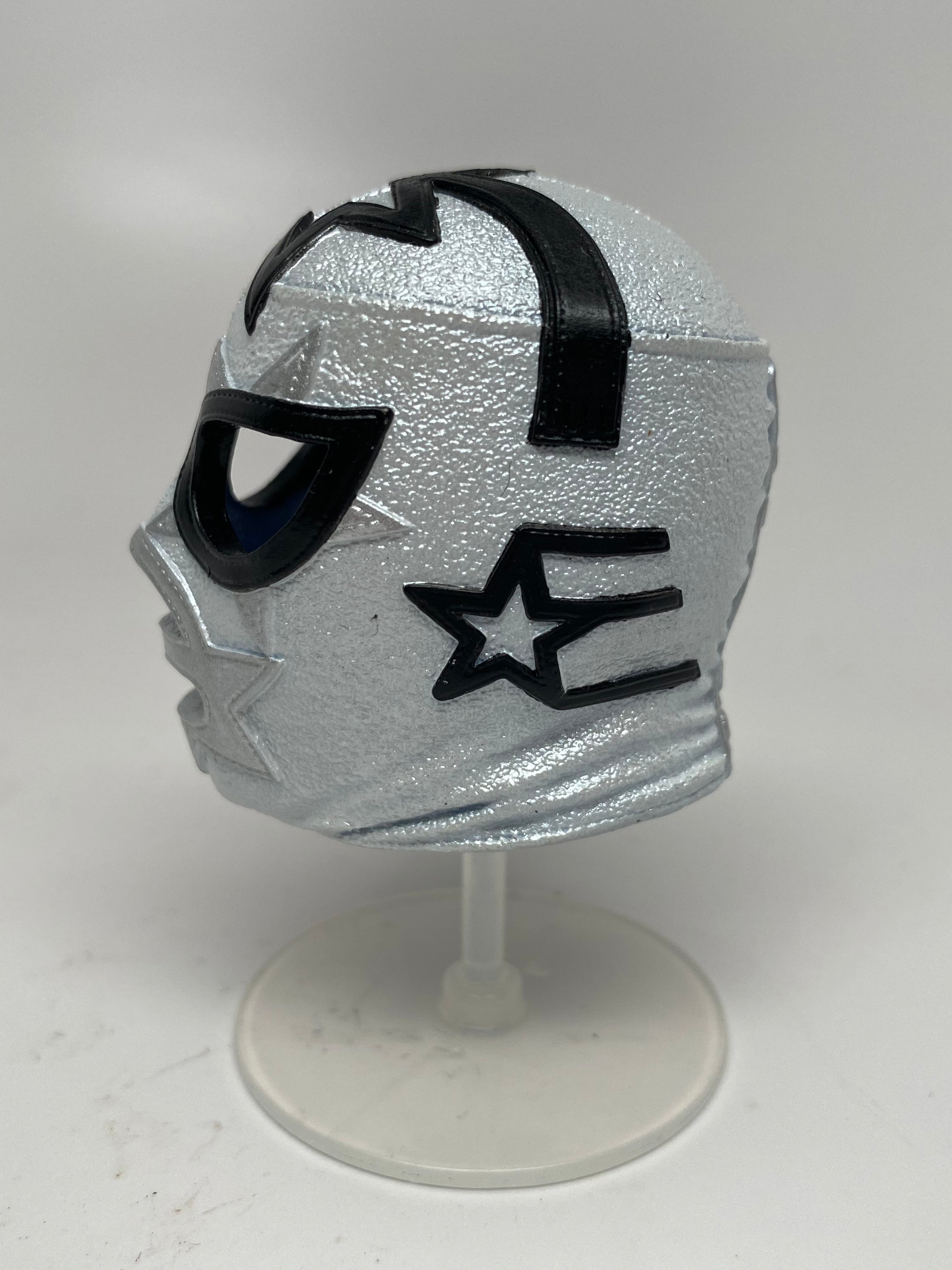 Legends of Lucha Libre: Mystery Mascaras Wave 1