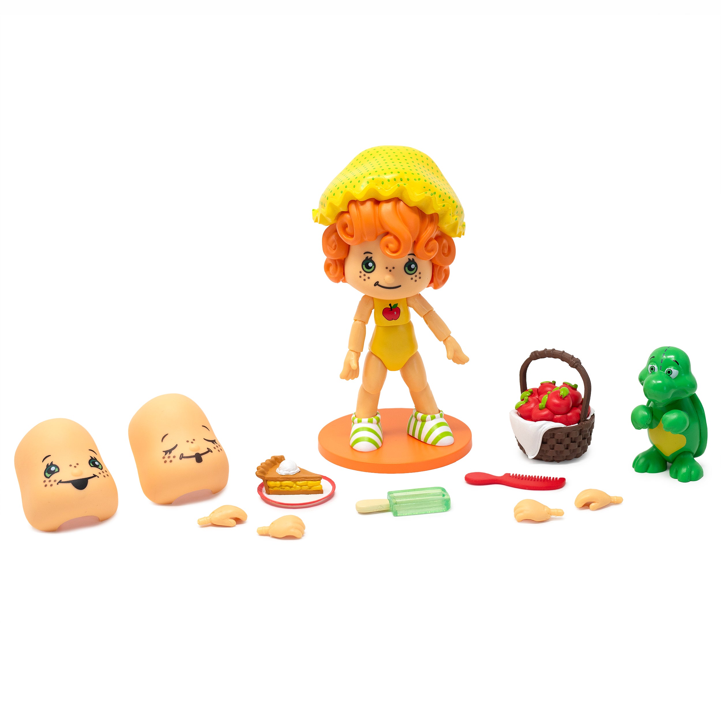 Strawberry Shortcake Deluxe Action Figure: Apple Dumplin